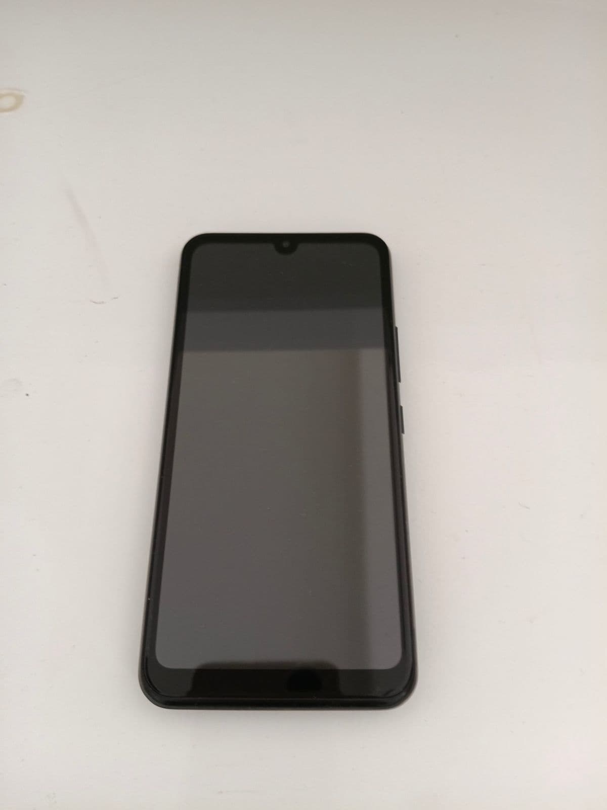 Posten 26 – 1 Stk. Android Smartphone