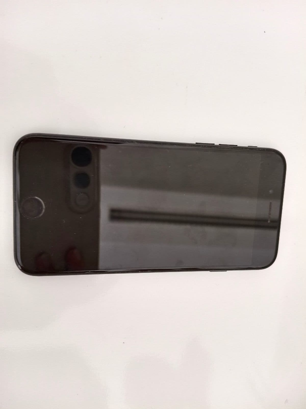 Posten 27 – 1 Stk. iPhone 7