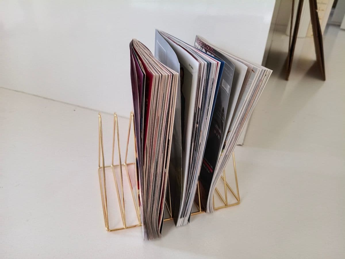 Posten 35 – 1 Stk. Zeitschriftenständer