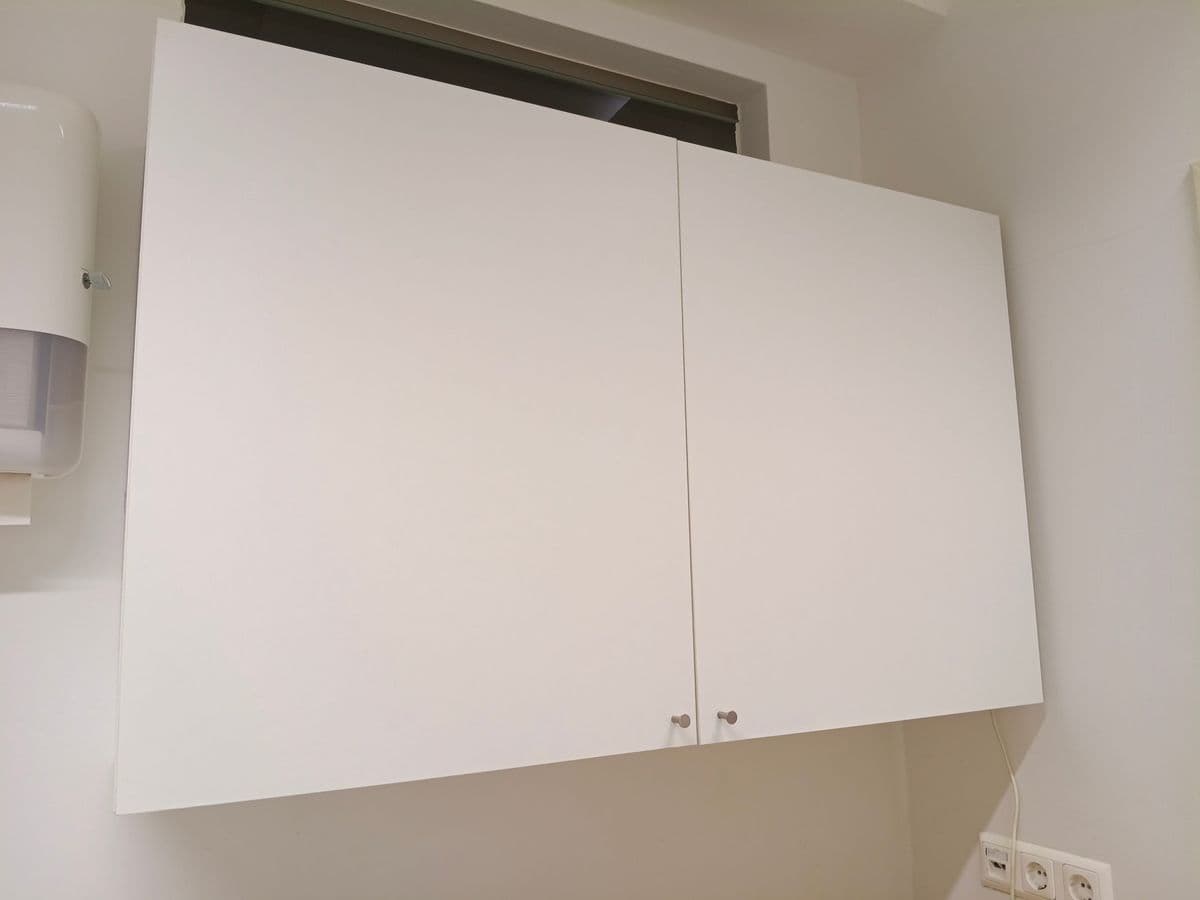 Posten 38 – 1 Stk. Oberschrank
