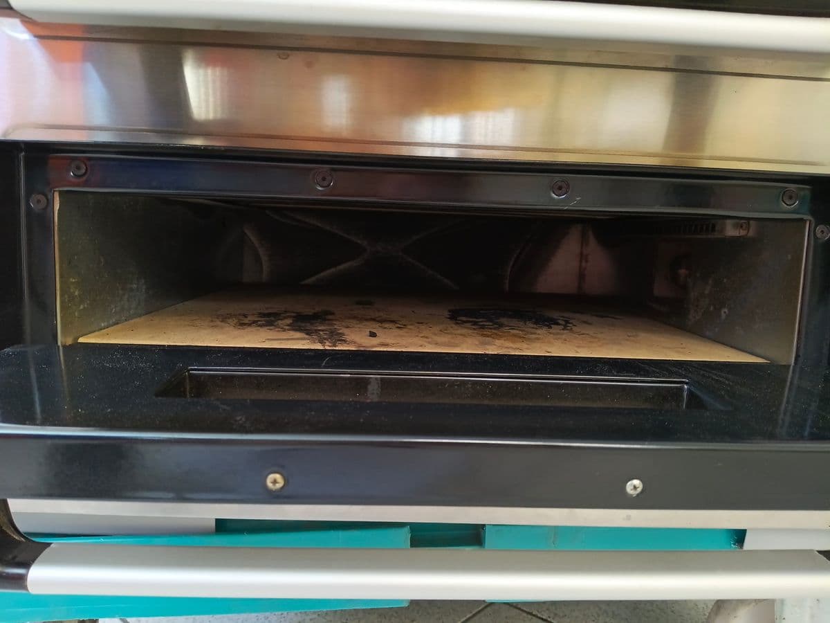 Posten 1 – GMC Gastro Doppel-Pizzaofen