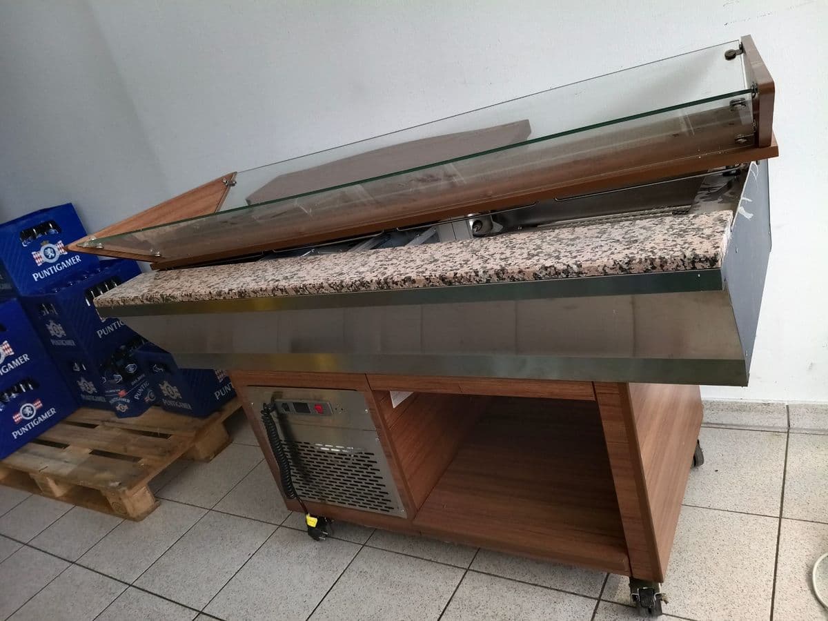 Posten 2 – Mobiles Salatbuffet