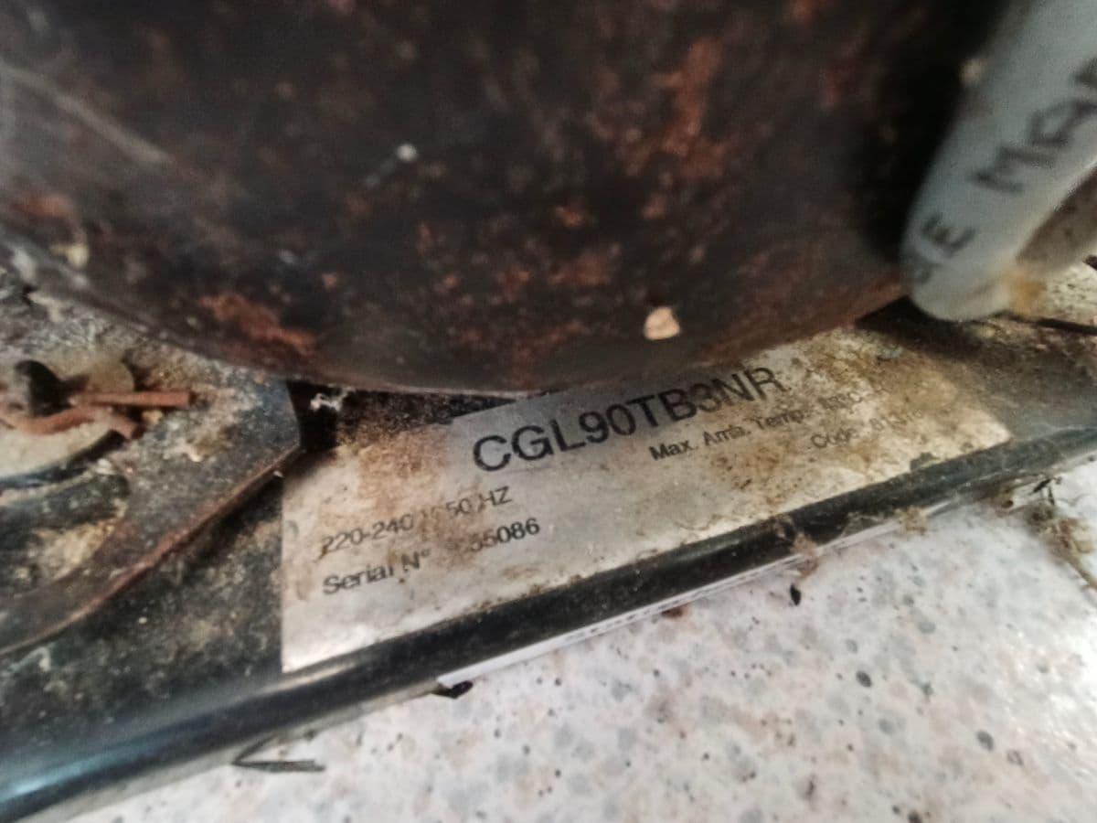 Posten 12 – 1 Stk. Electrolux Kälteaggregat / Kühlkompressor