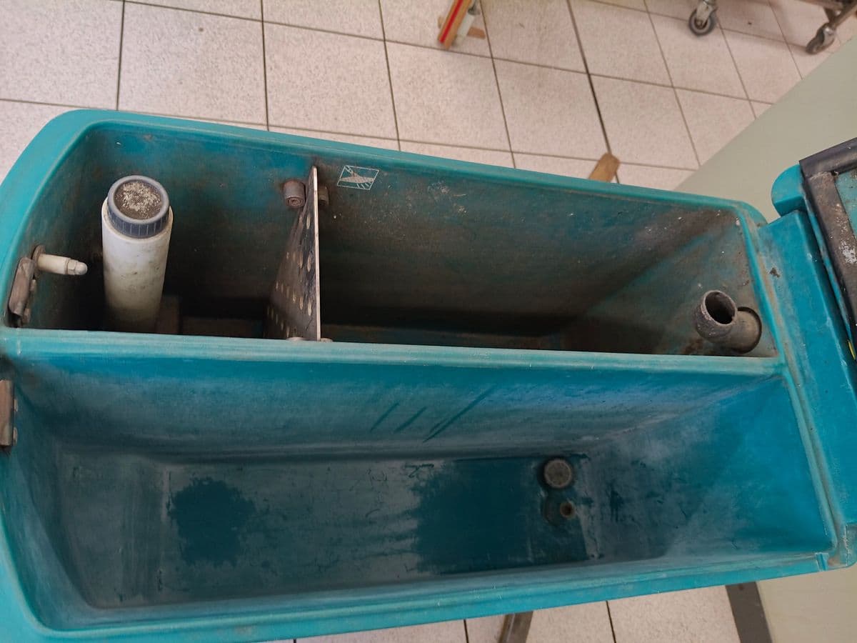 Posten 18 – Bodenreinigungsmaschine Wetrok Duomatic S43 B