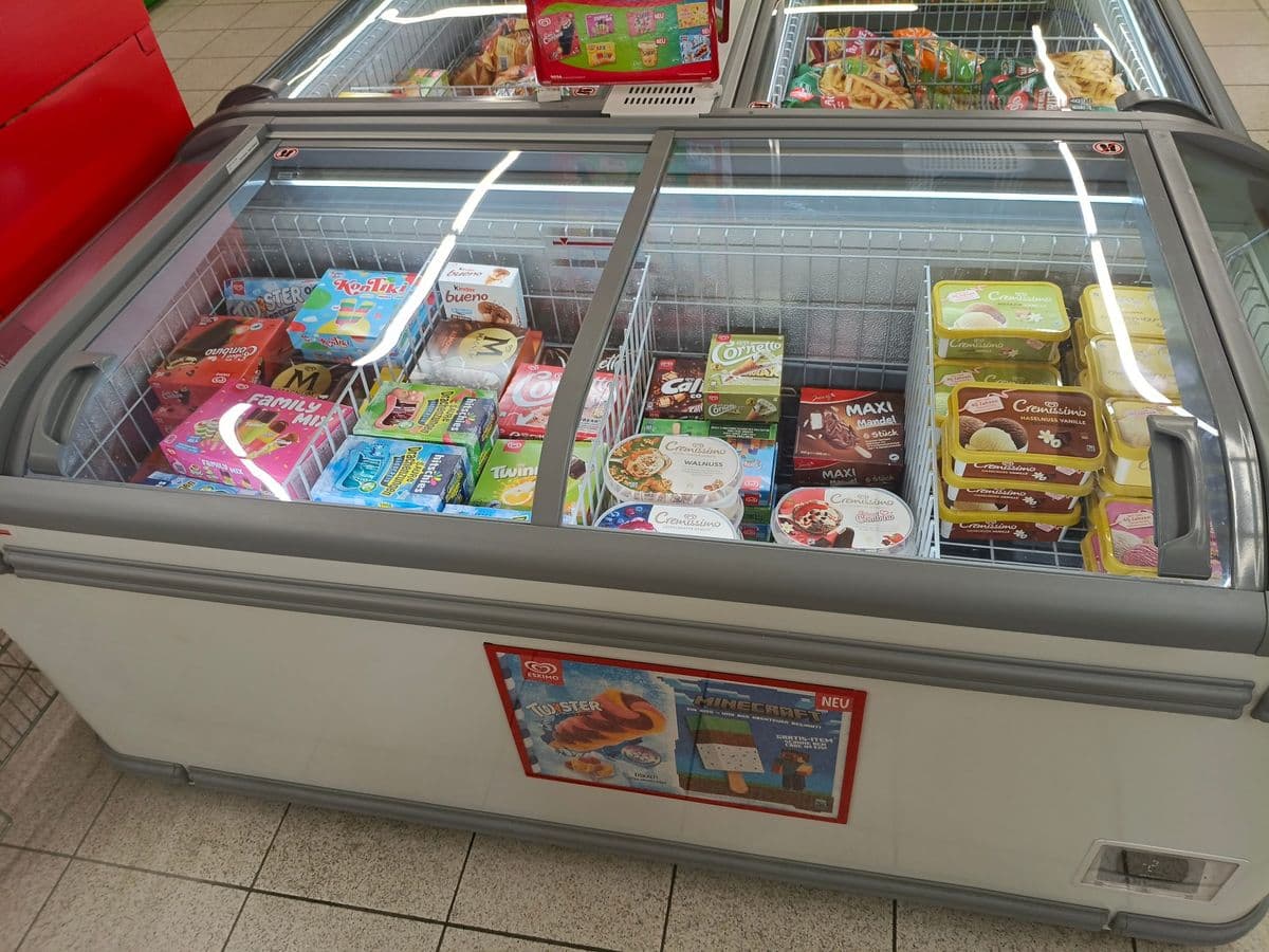 Posten 21 – AHT Gewerbe-Tiefkühltruhe