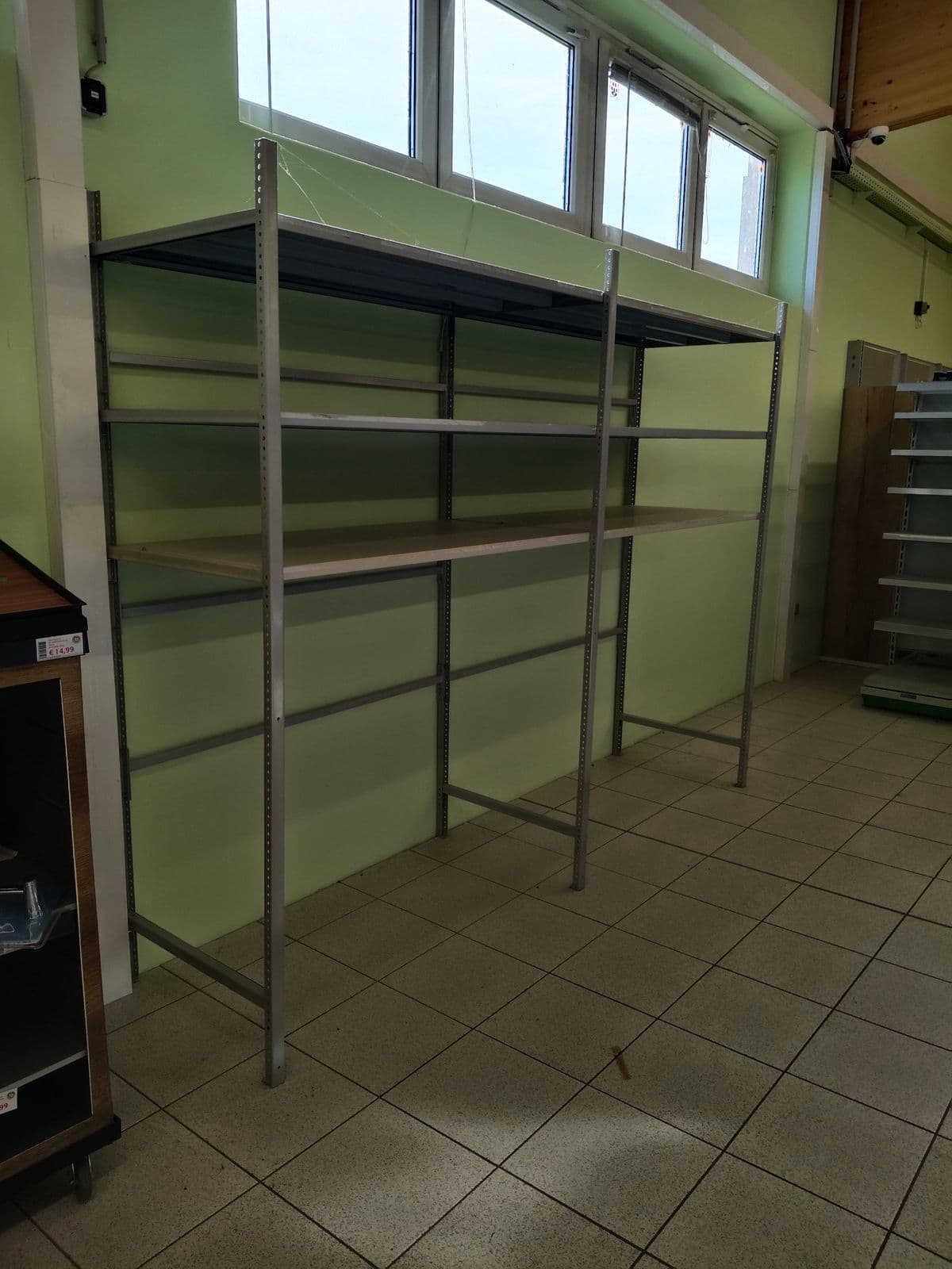 Posten 22 – 1 Stk. Wand-/Freistandregal