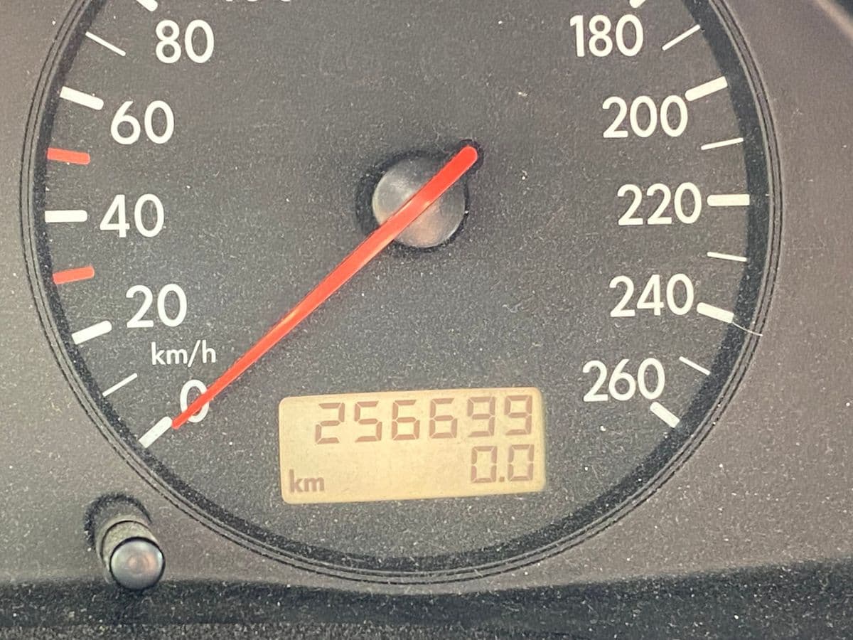 Posten 4 – VW Passat 3B