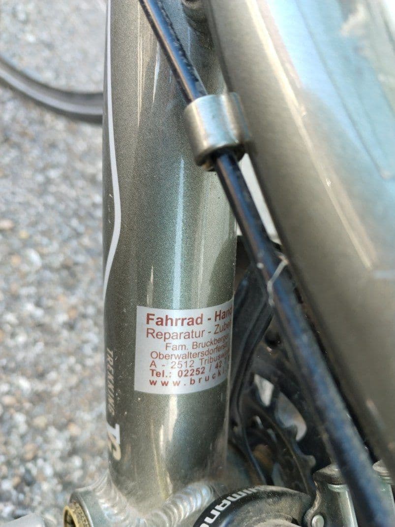 Stilvolles KTM Damenfahrrad mit tiefem Einstieg und Nabenschaltung – Bild 8