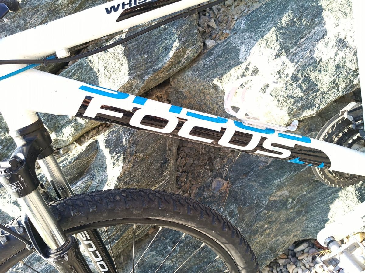 ​Mountainbike FOCUS WHISTLER (ca. 26 Zoll) - Weiß/Blau – Bild 7