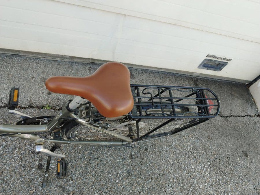 Stilvolles KTM Damenfahrrad mit tiefem Einstieg und Nabenschaltung – Bild 6