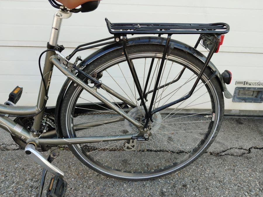 Stilvolles KTM Damenfahrrad mit tiefem Einstieg und Nabenschaltung – Bild 5