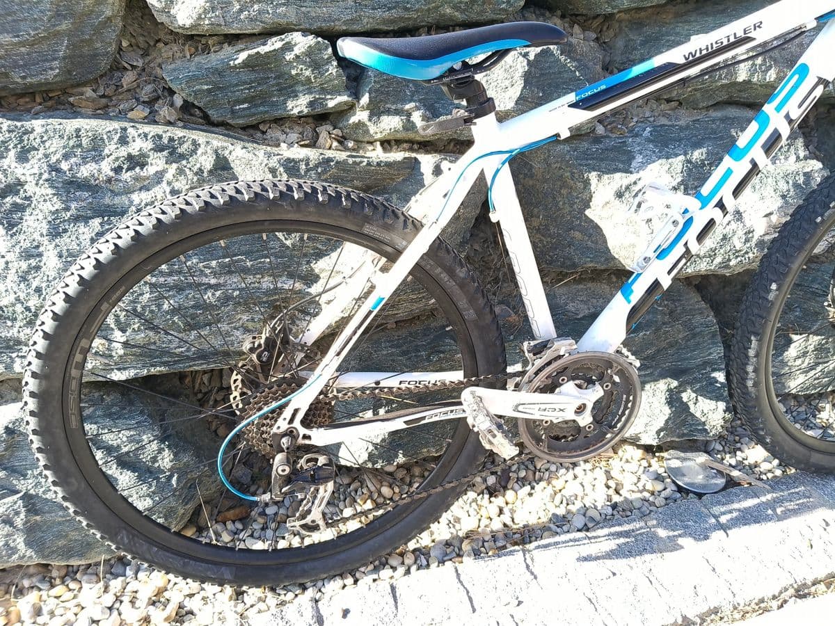 ​Mountainbike FOCUS WHISTLER (ca. 26 Zoll) - Weiß/Blau – Bild 2