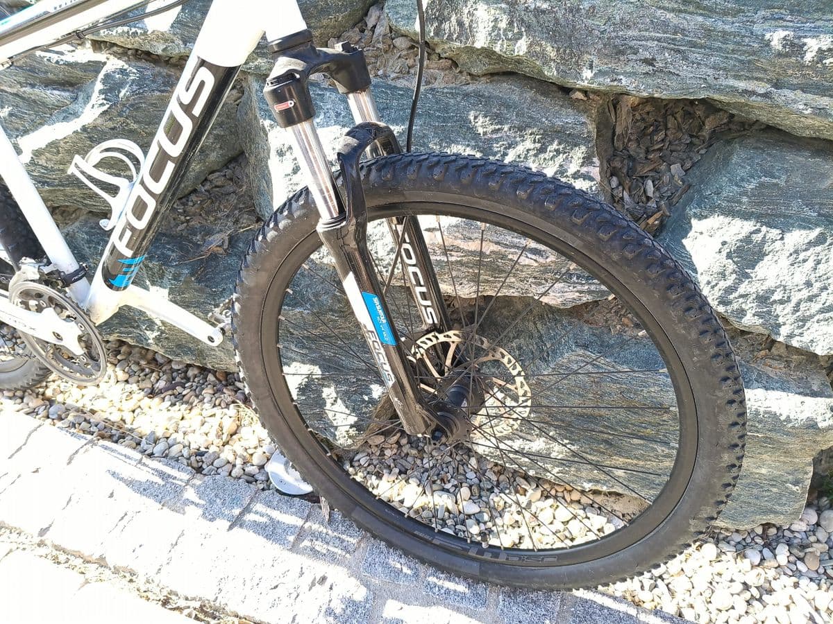 ​Mountainbike FOCUS WHISTLER (ca. 26 Zoll) - Weiß/Blau – Bild 3