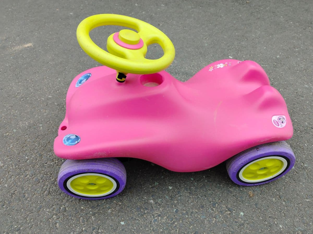 Kinder-Rutschauto / Bobby-Car in Rosa & Gelb – Bild 3