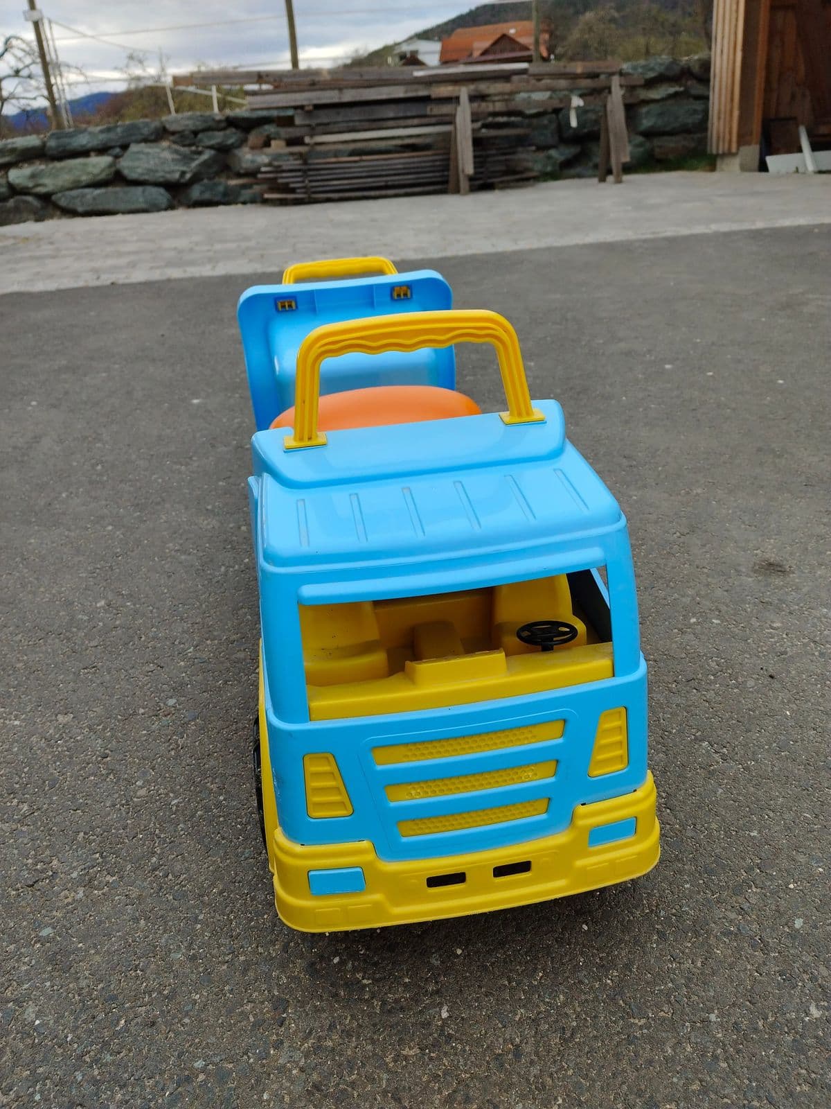 Kinder-Rutsch-LKW / Muldenkipper (Aufsitzfahrzeug) – Bild 4