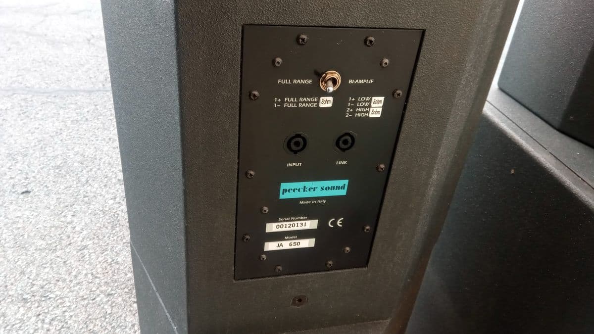 PA-Anlage Peecker Sound, 4 Tops, 2 Bässe, incl Amps – Bild 5