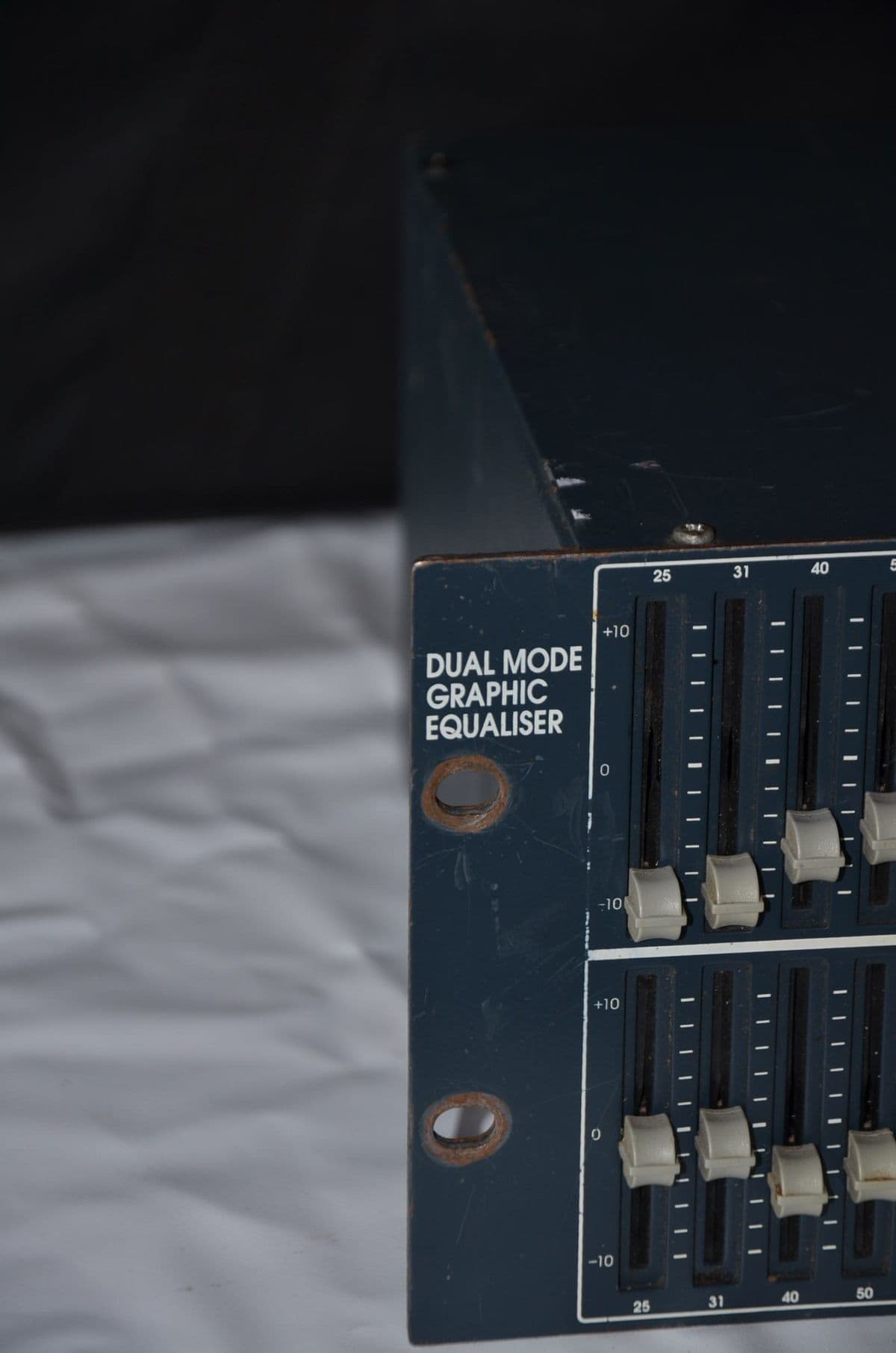 BSS FCS-960 Dual Mode Graphic Equalizer (3 HE / 19 Zoll) – Bild 3