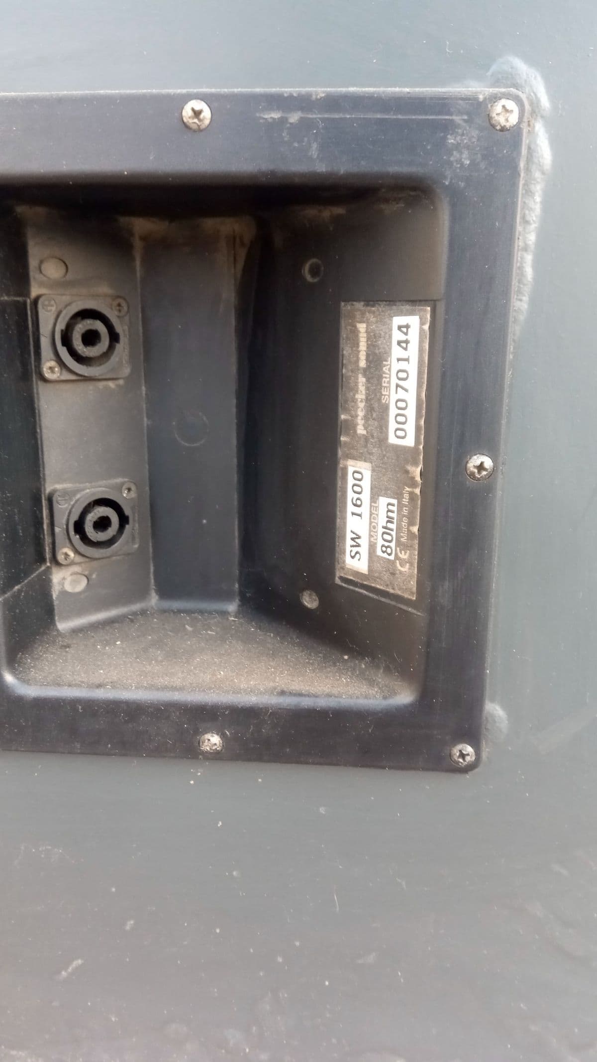 PA-Anlage Peecker Sound, 4 Tops, 2 Bässe, incl Amps – Bild 6