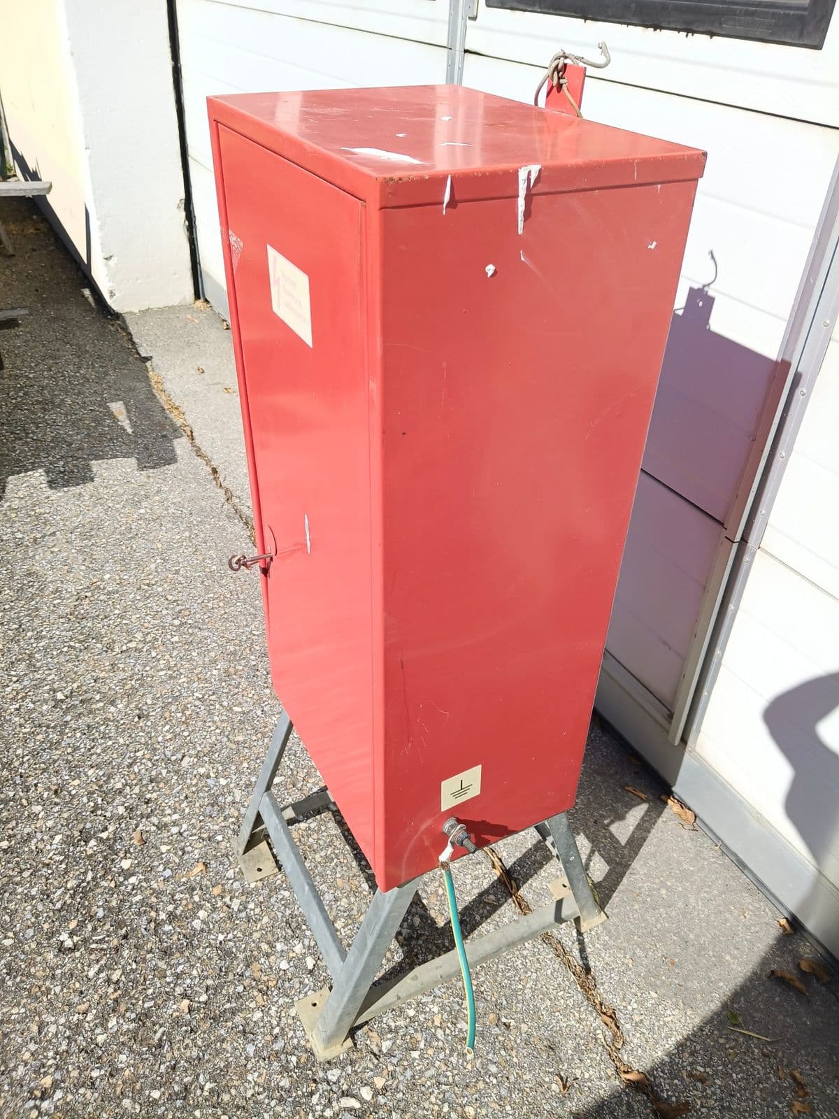 Univolt Baustromverteiler / Verteilerschrank auf Standgestell – Bild 3