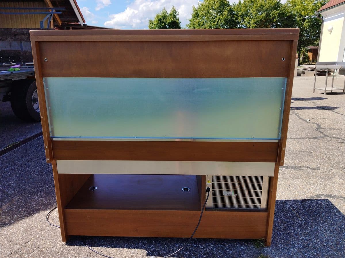 Enofrigo Profi-Kühlbuffet / Salatbar – Fahrbare Buffet-Insel mit Hustenschutz – Bild 3