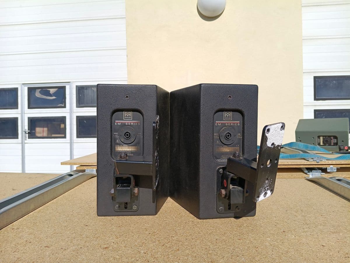 2 Stk. Martin Audio London EM Series Kompakt-Lautsprecher (inkl. Wandhalterungen) – Bild 9