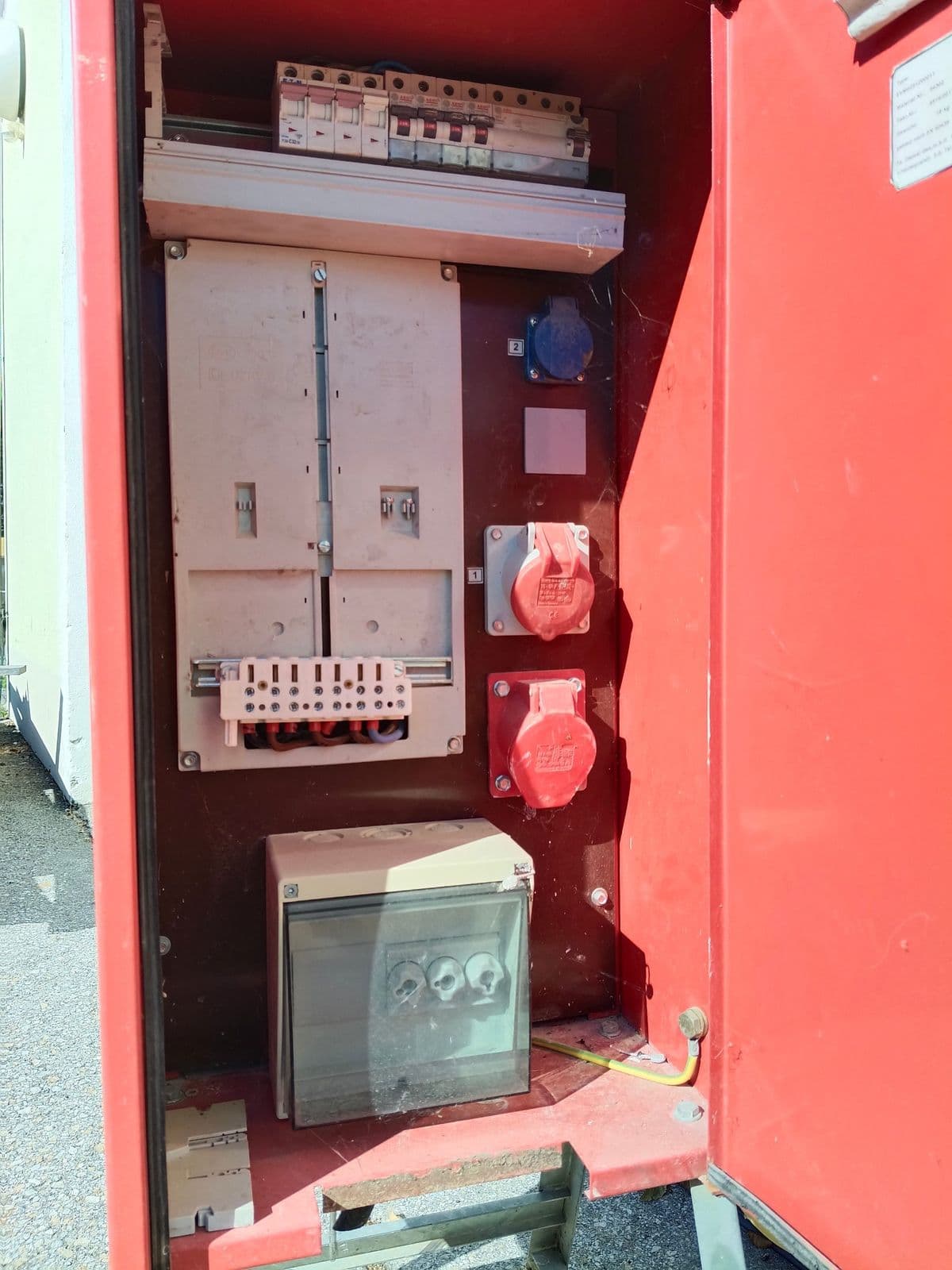 Univolt Baustromverteiler / Verteilerschrank auf Standgestell – Bild 6