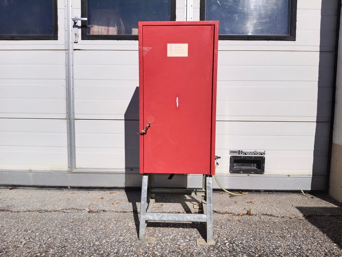 Univolt Baustromverteiler / Verteilerschrank auf Standgestell